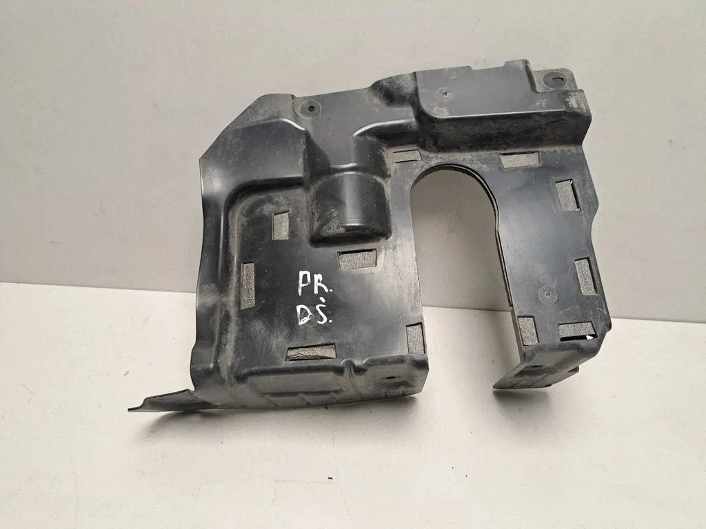 Tagavedrustuse põhjakaitse – BMW X7 G07 (2018-)