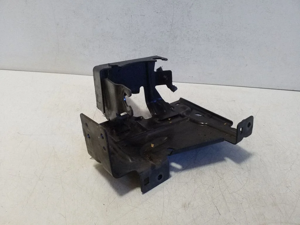 ABS pump bracket BK21V020C74AB