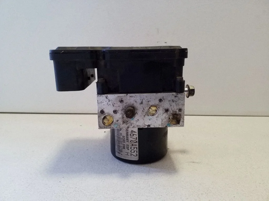 ABS-plokk – Mitsubishi Outlander (2007-2012)