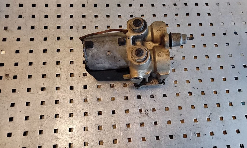 ABS block 0265201049