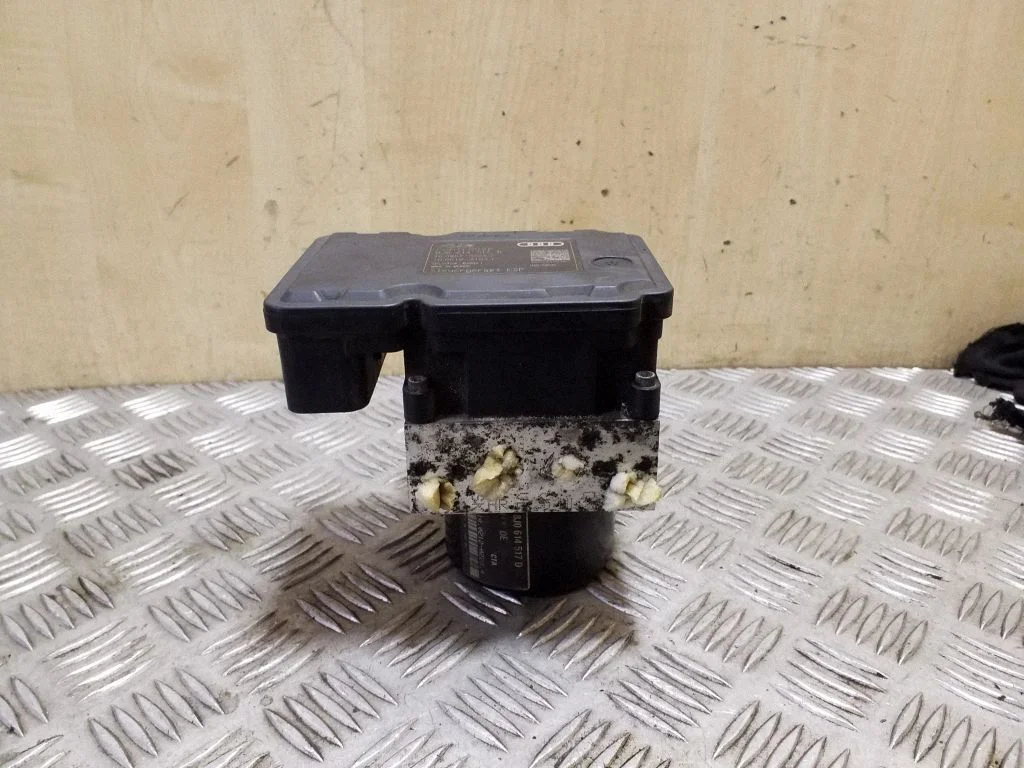 ABS block – Audi TT TTS Mk2 (2006-2014)