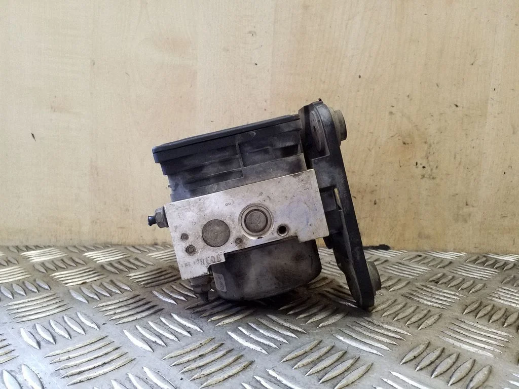 ABS block 5Q0614517Q