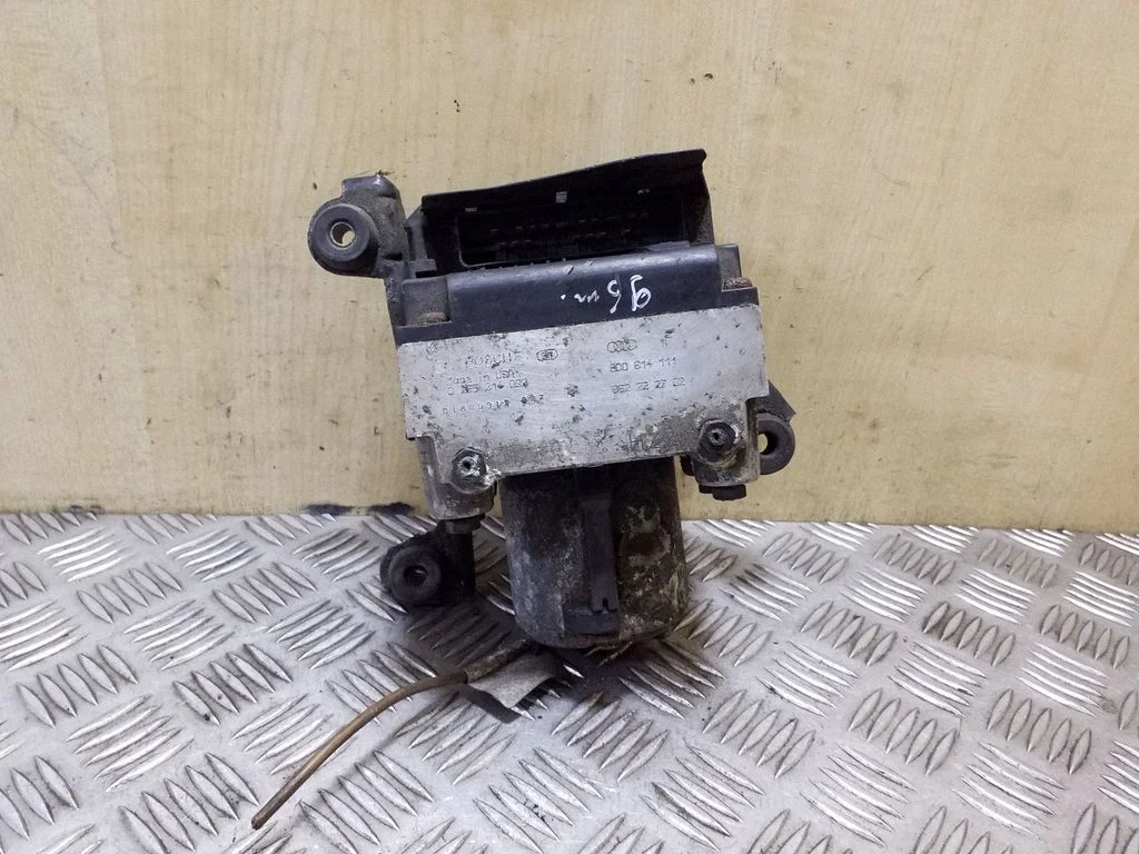 ABS-plokk – Audi A4 S4 B5 8D (1994-1999)