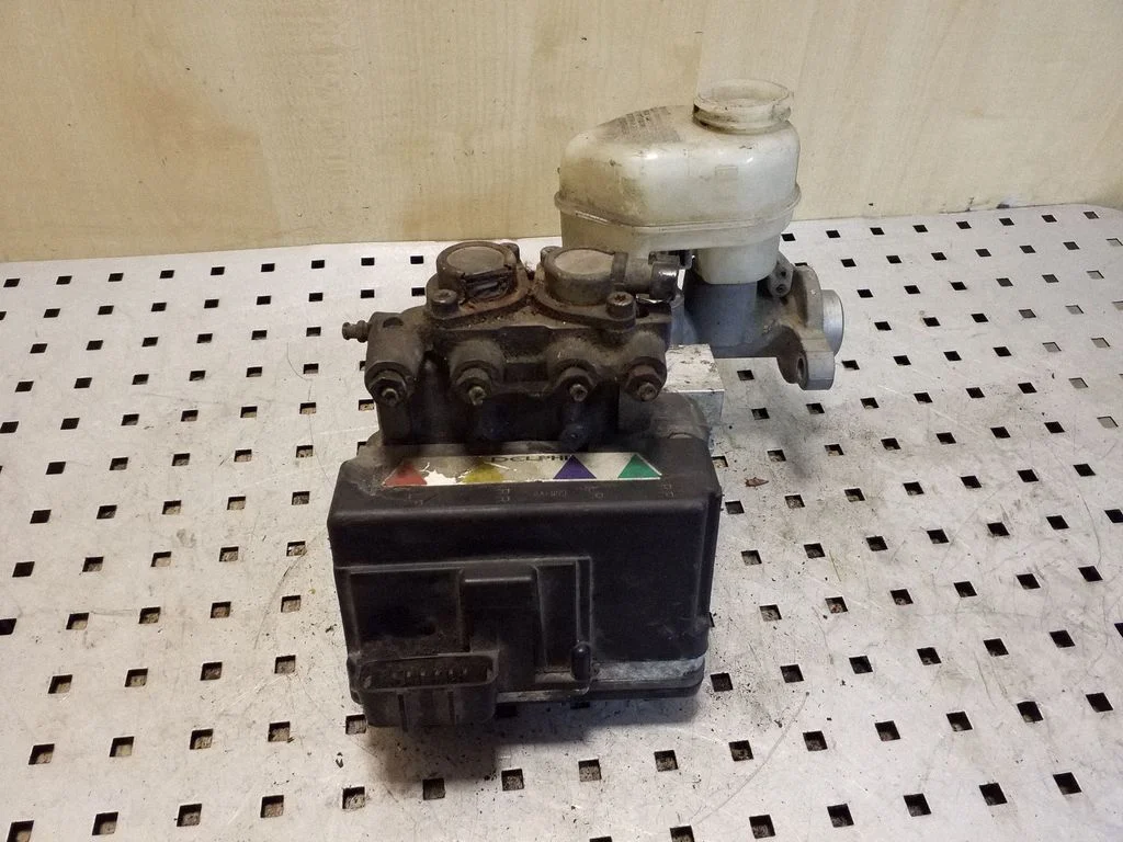 ABS bloks 18012622