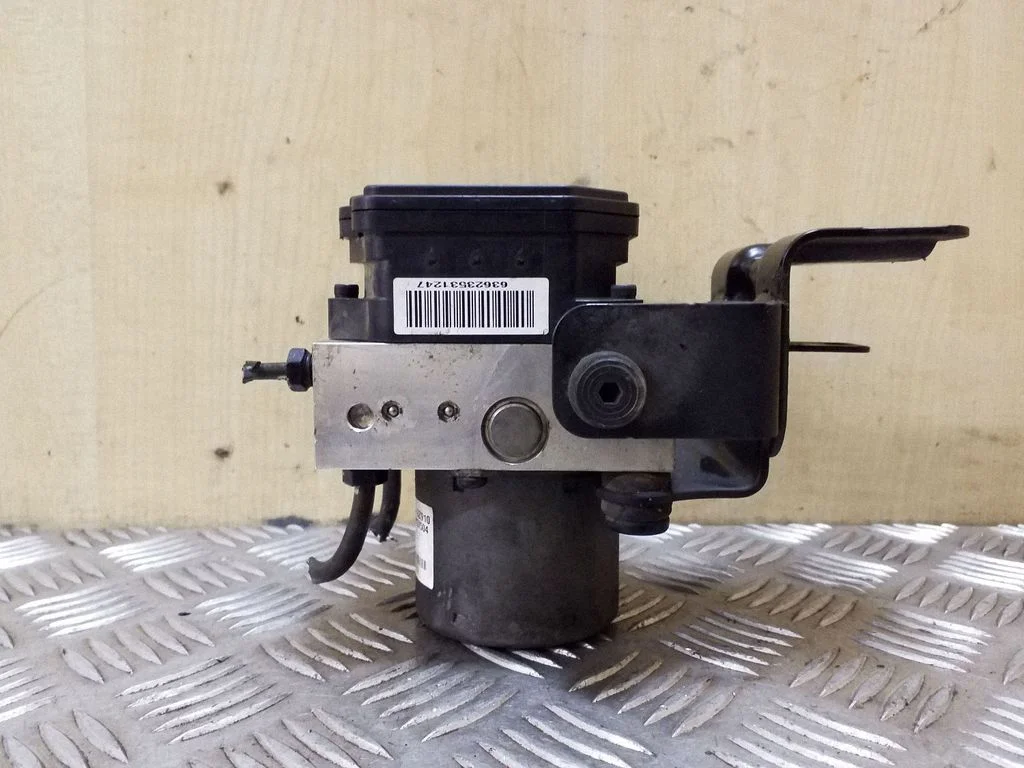 ABS block 589203Z910