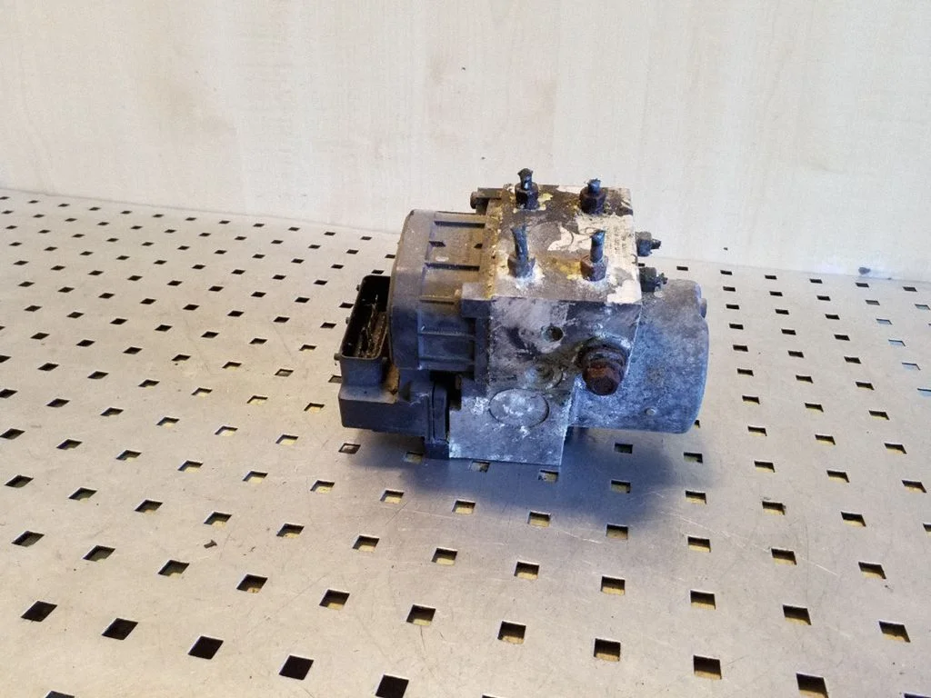 ABS block 27531AC050