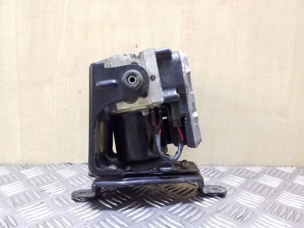 ABS block T01904490
