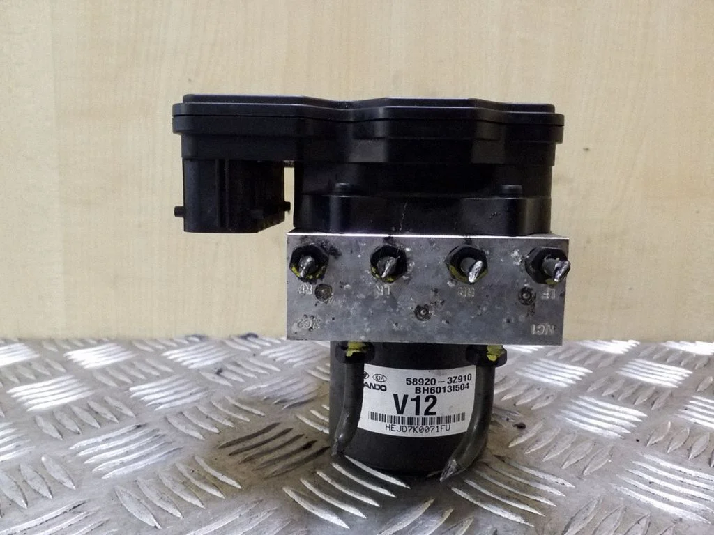 ABS block 589203Z910