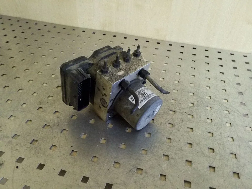 ABS block BE6003G901