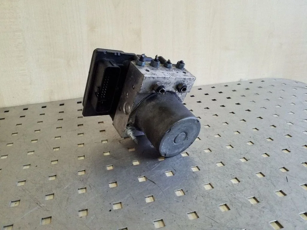 Pompa ABS 4F0614517AA