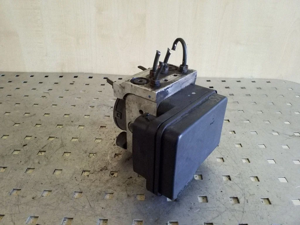 ABS-plokk MN102451