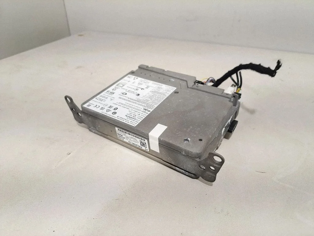 Navigatsiooni (GPS) juhtplokk 5B3F564
