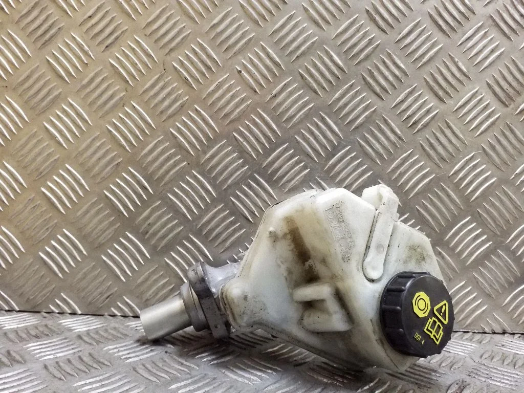 Pompa hamulcowa 03350885571