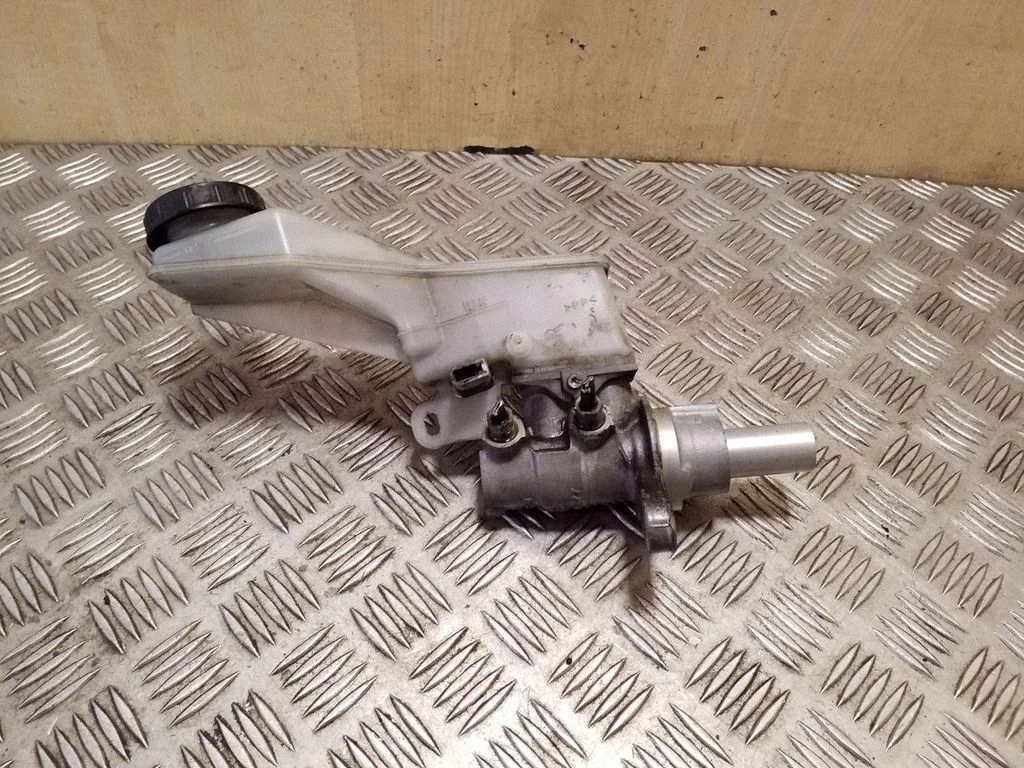 Piduri peasilinder 0204Y24277 – Nissan Qashqai (2010-2014)