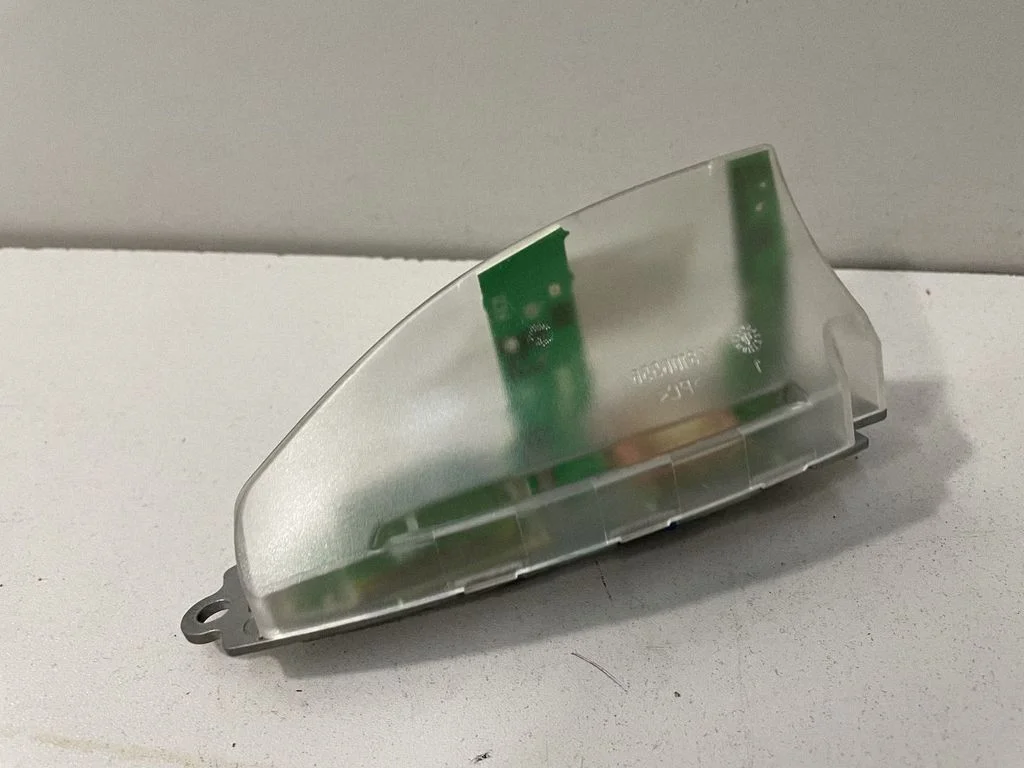 Aerial GPS antenna – BMW 7 Series F01 F02 F03 F04 (2008-2016)