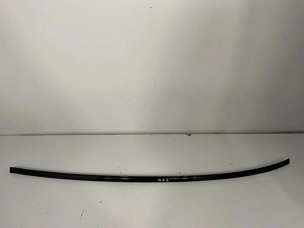 Jumta apdares līste „moldings" 1234567 – BMW X4 F26 (2014-2017)