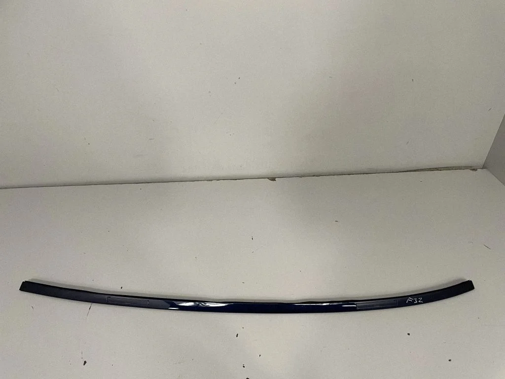 Jumta apdares līste „moldings" – BMW 4. sērija F32 F33 (2013-2020)