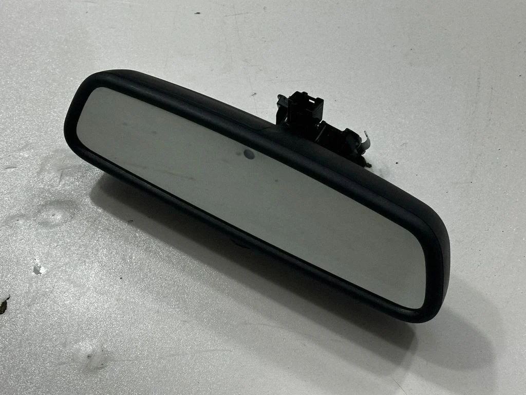 Rear view mirror (interior) 9305633