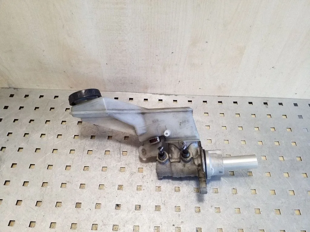 Piduri peasilinder 0204Y24277 – Nissan Qashqai+2 (2008-2010)
