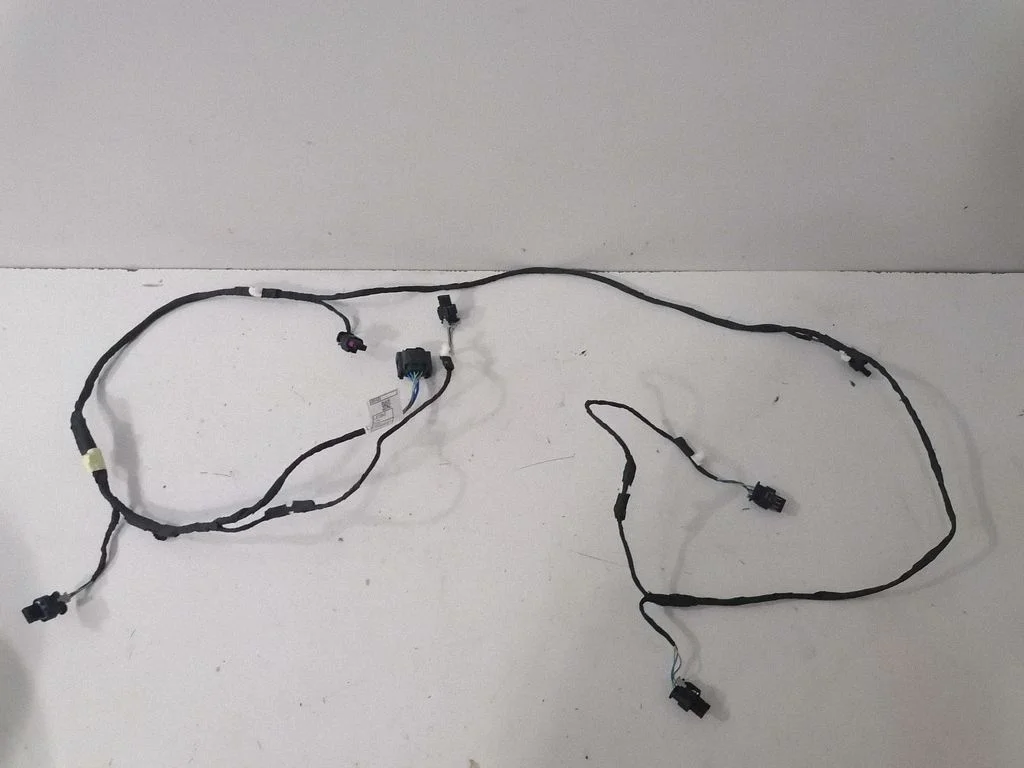 Parking sensor (PDC) wiring loom – BMW 5 Series G30 G31 G38 (2016-)