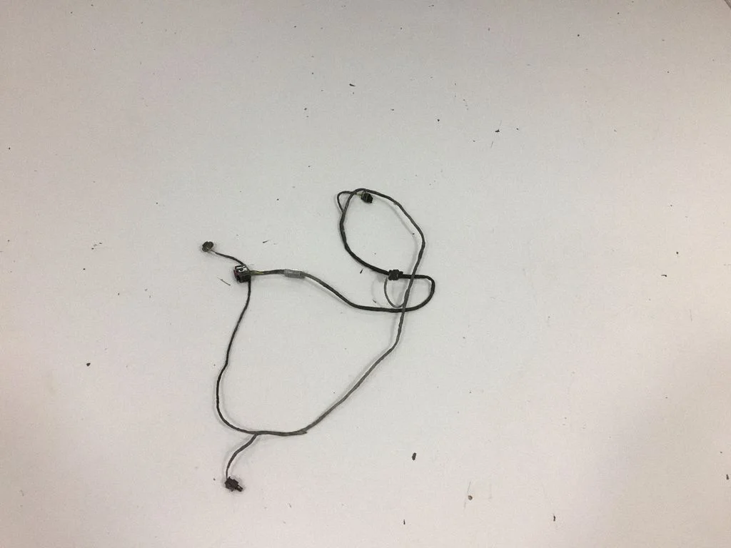 Parking sensor (PDC) wiring loom – BMW 5 Series E60 E61 (2004-2010)