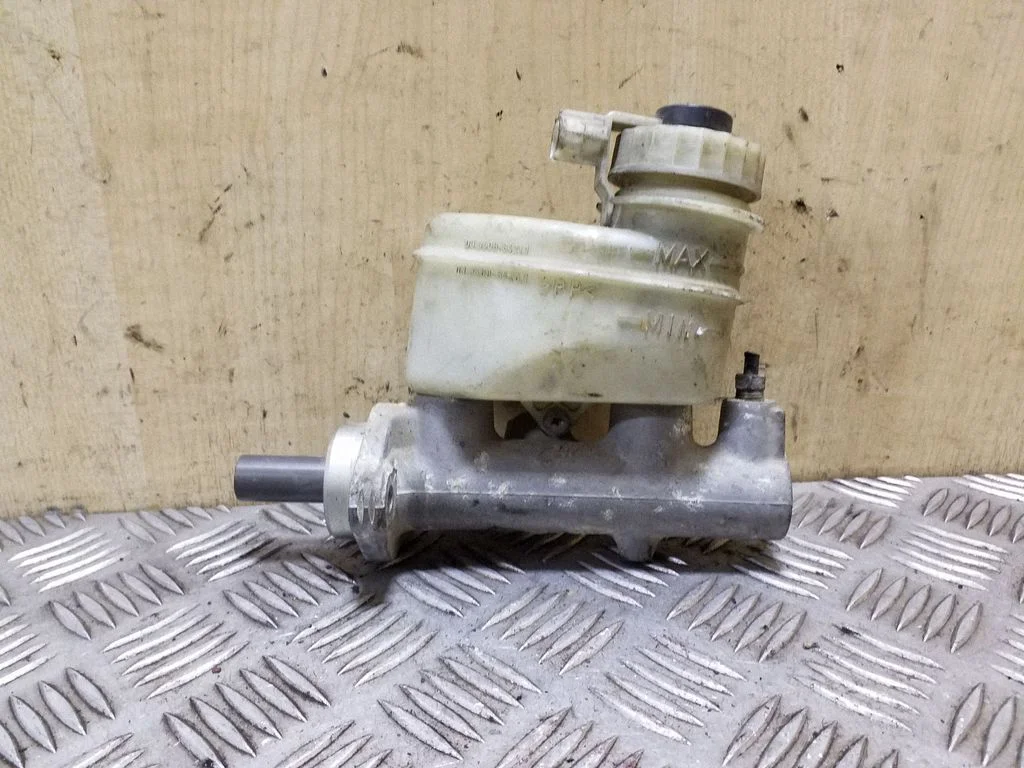 Brake fluid reservoir 03350884211