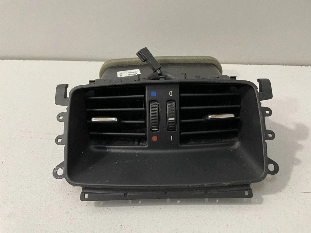 Other center console (tunnel) element – BMW 3 Series E90 E91 (2005-2012)