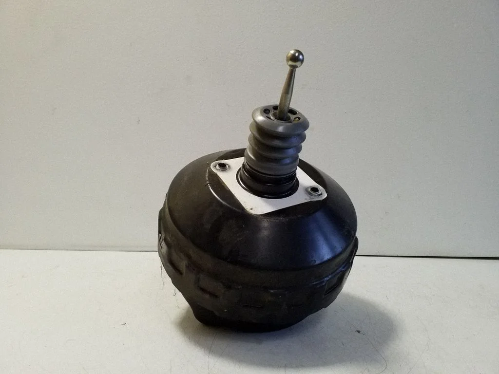 Brake booster 8J2614105AC