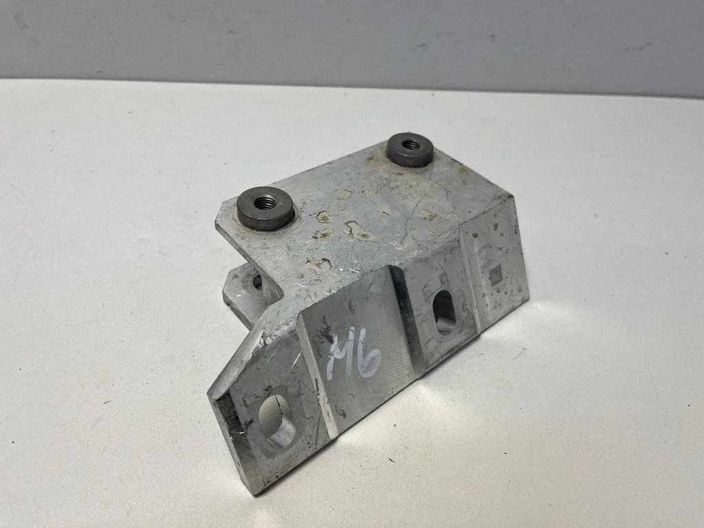 Other front suspension part 6894795