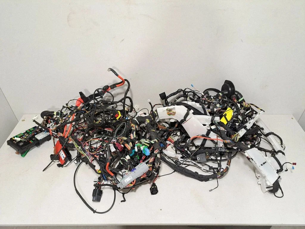 Muud juhtmed / juhtmestik 5A451A2