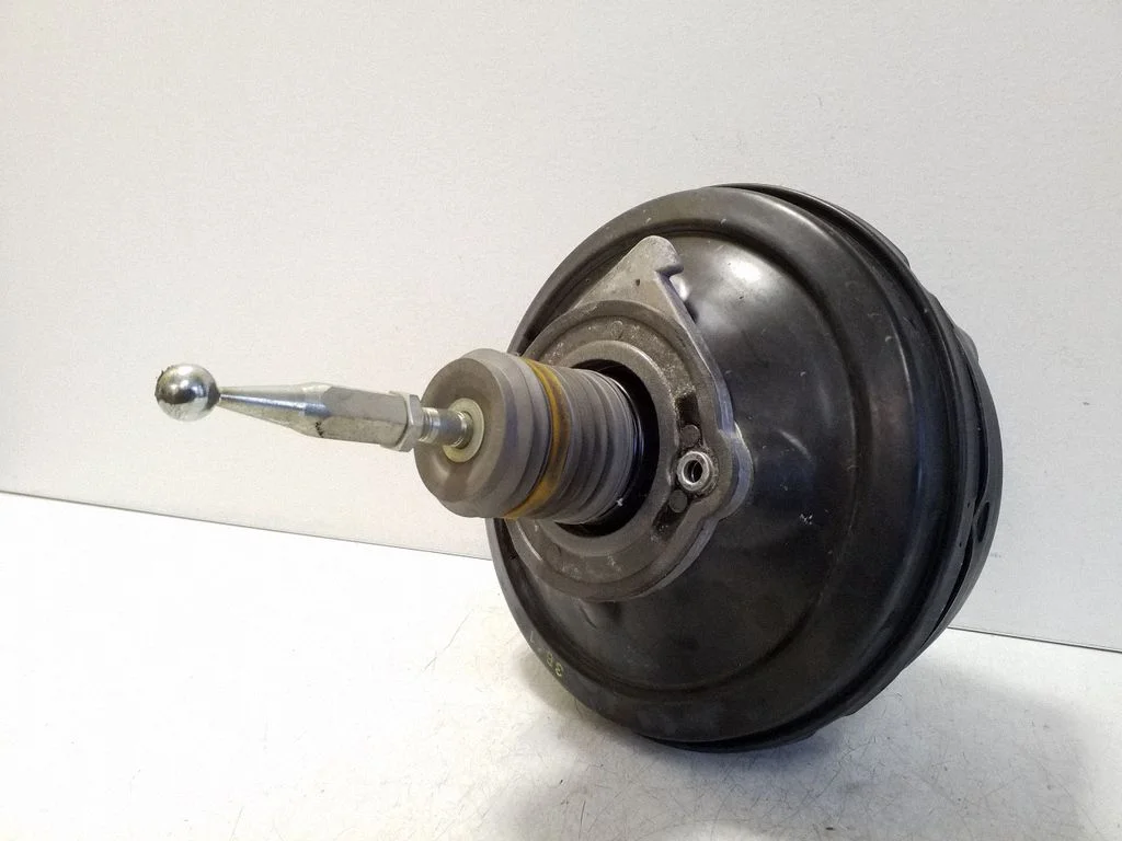 Brake booster 3W2612105