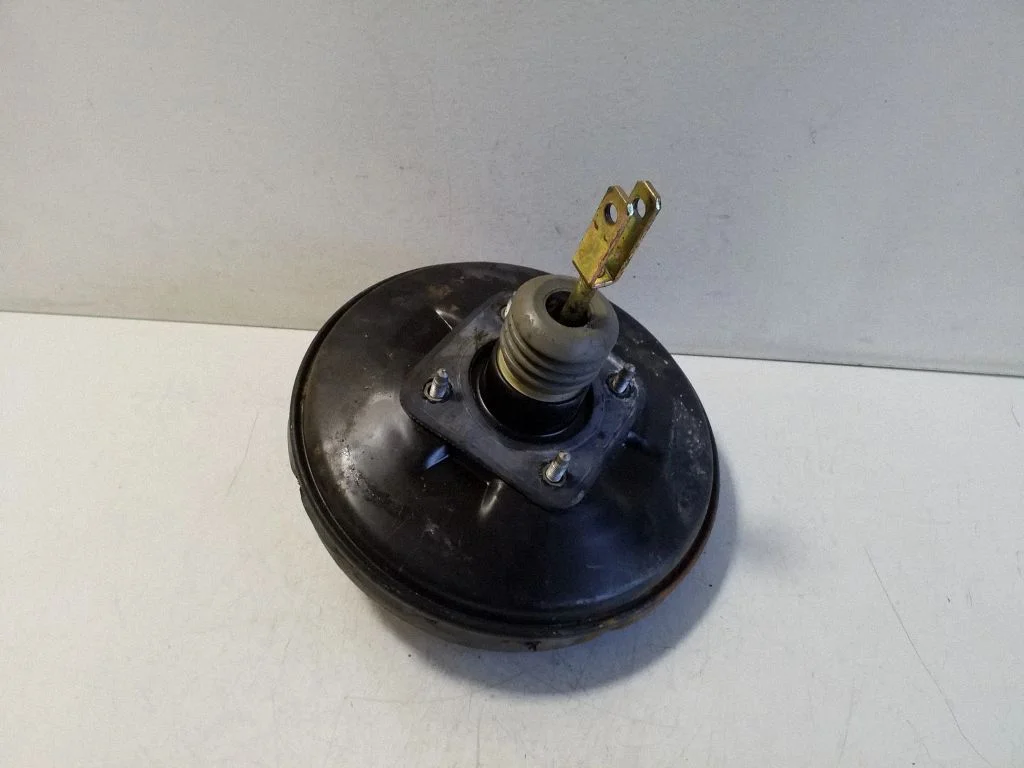 Brake booster 7700828024G – Renault Megane I (1995-2002)