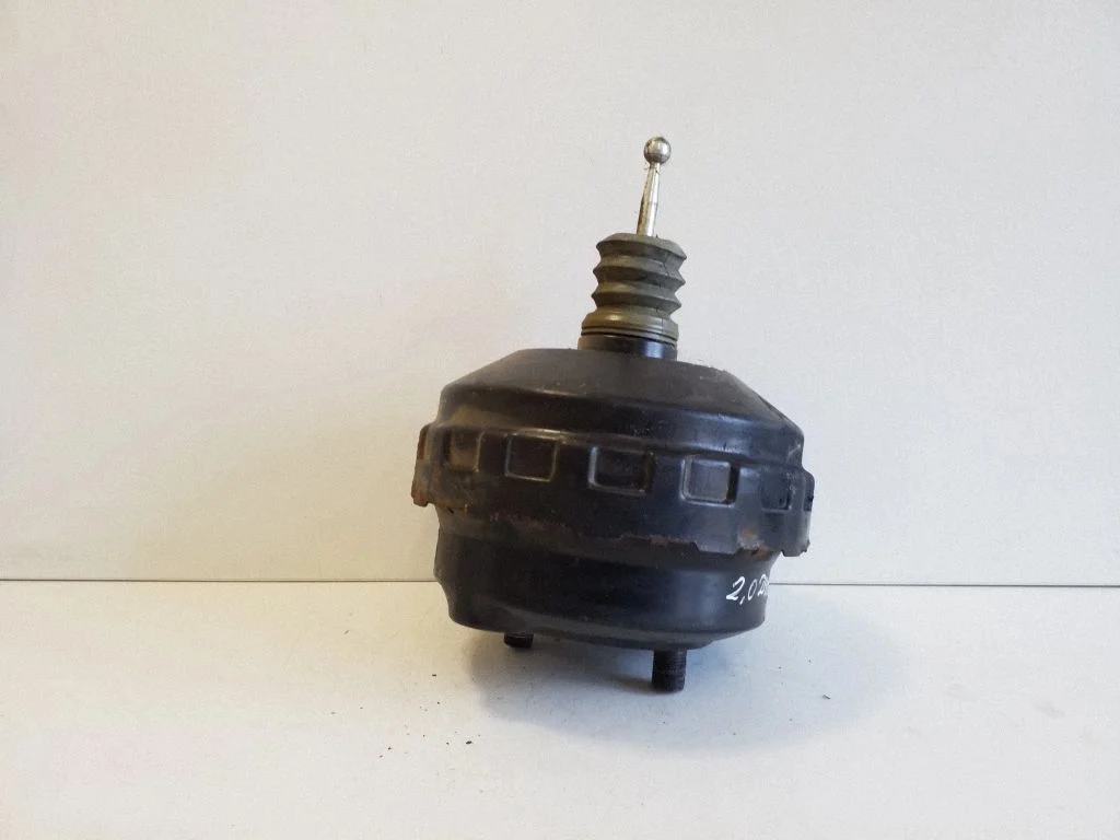 Brake booster 3C2614105E – Volkswagen Passat B6 (2005-2010)