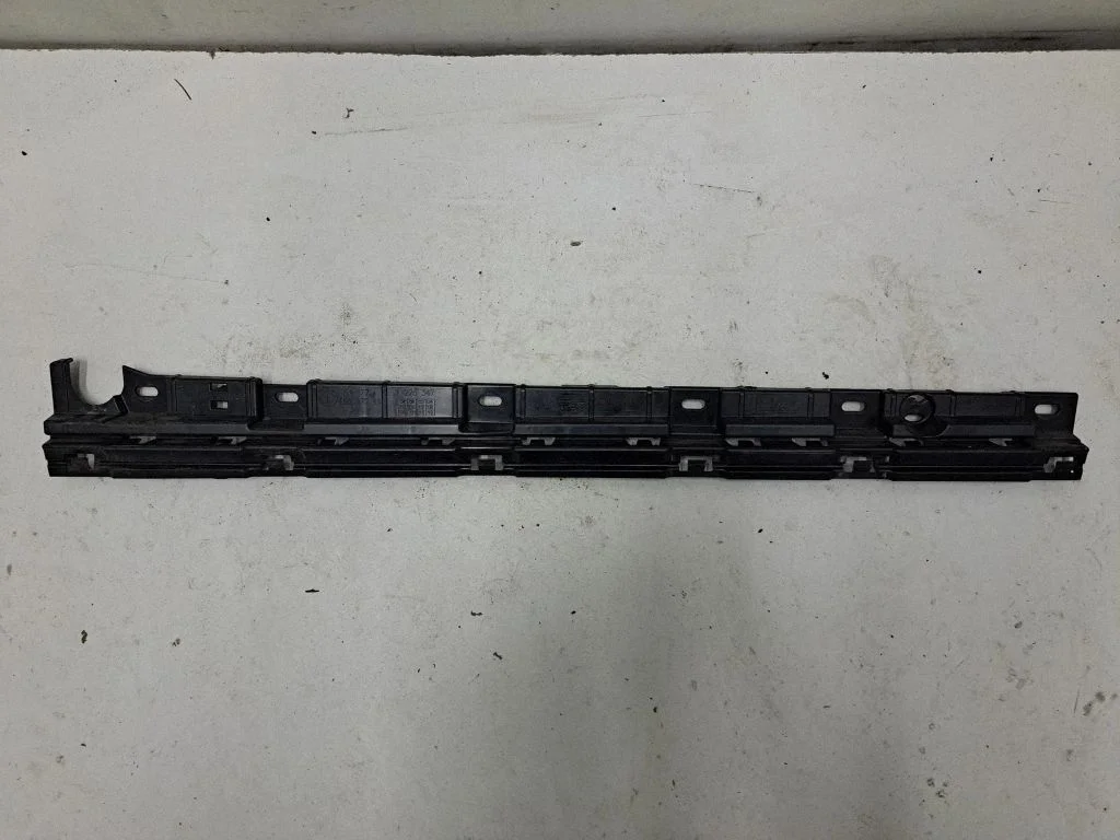 Sill/side skirt trim – BMW 6 Series F12 F13 (2010-2018)