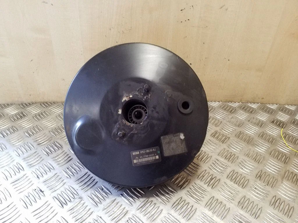 Brake booster – Ford Kuga I (2008-2012)