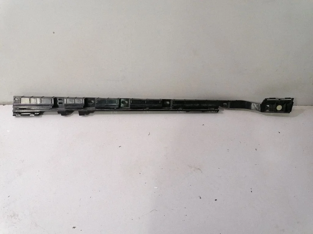 Część progu – BMW Seria 7 F01 F02 F03 F04 (2008-2016)