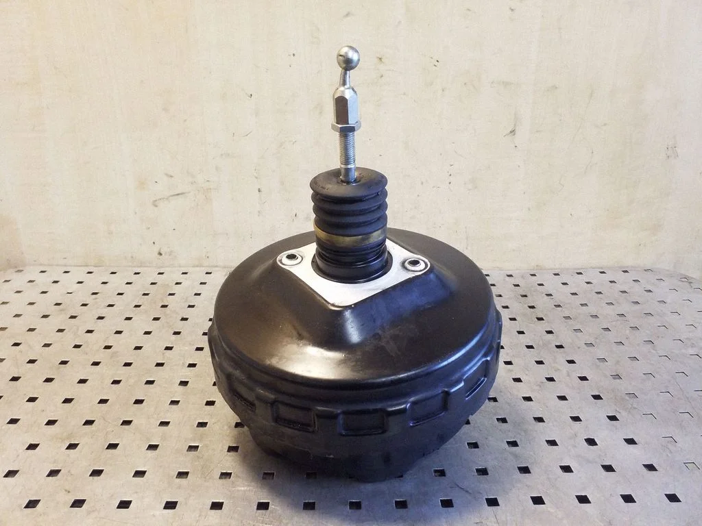 Brake booster – Audi A4 Allroad B8 (2008-2016)