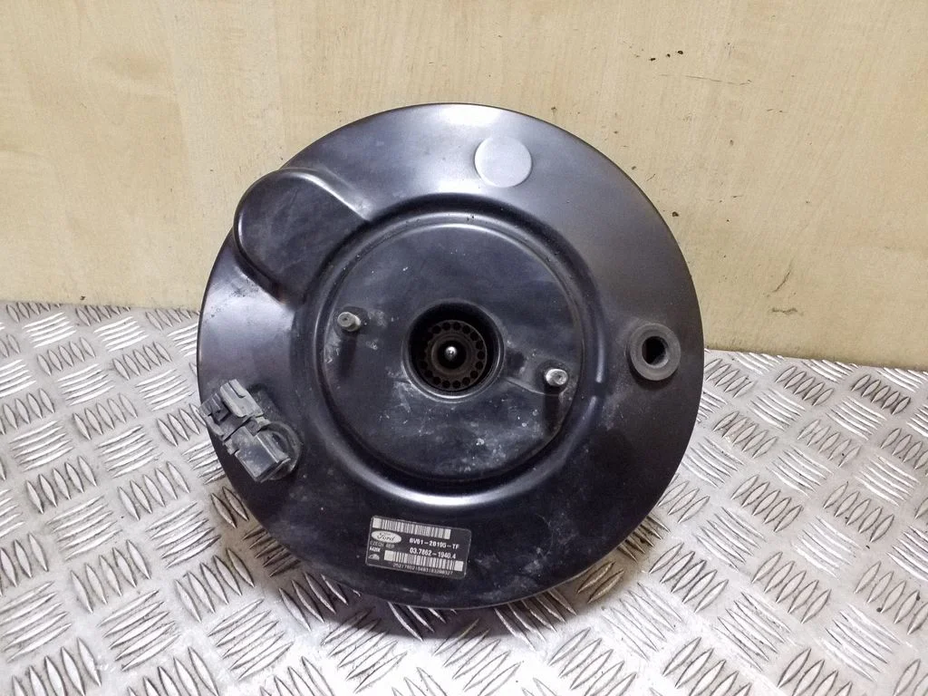 Brake booster BV612B195TF – Ford Focus (2010-2017)