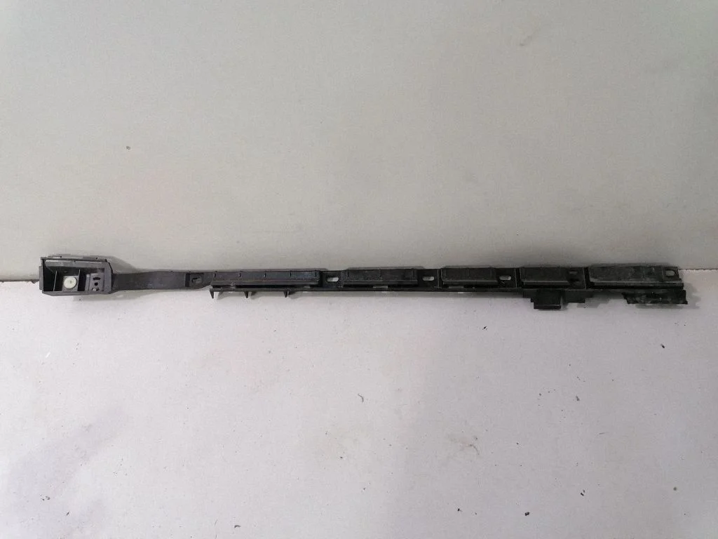 Sill/side skirt trim – BMW 7 Series F01 F02 F03 F04 (2008-2016)
