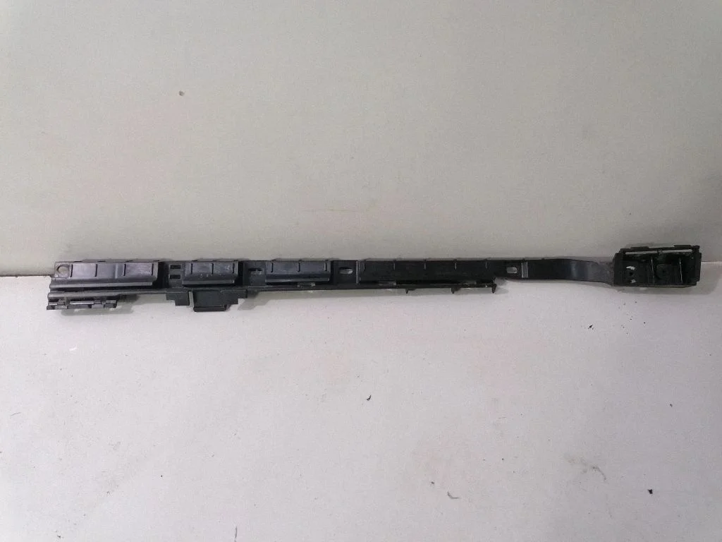 Sill/side skirt trim – BMW 7 Series F01 F02 F03 F04 (2008-2016)