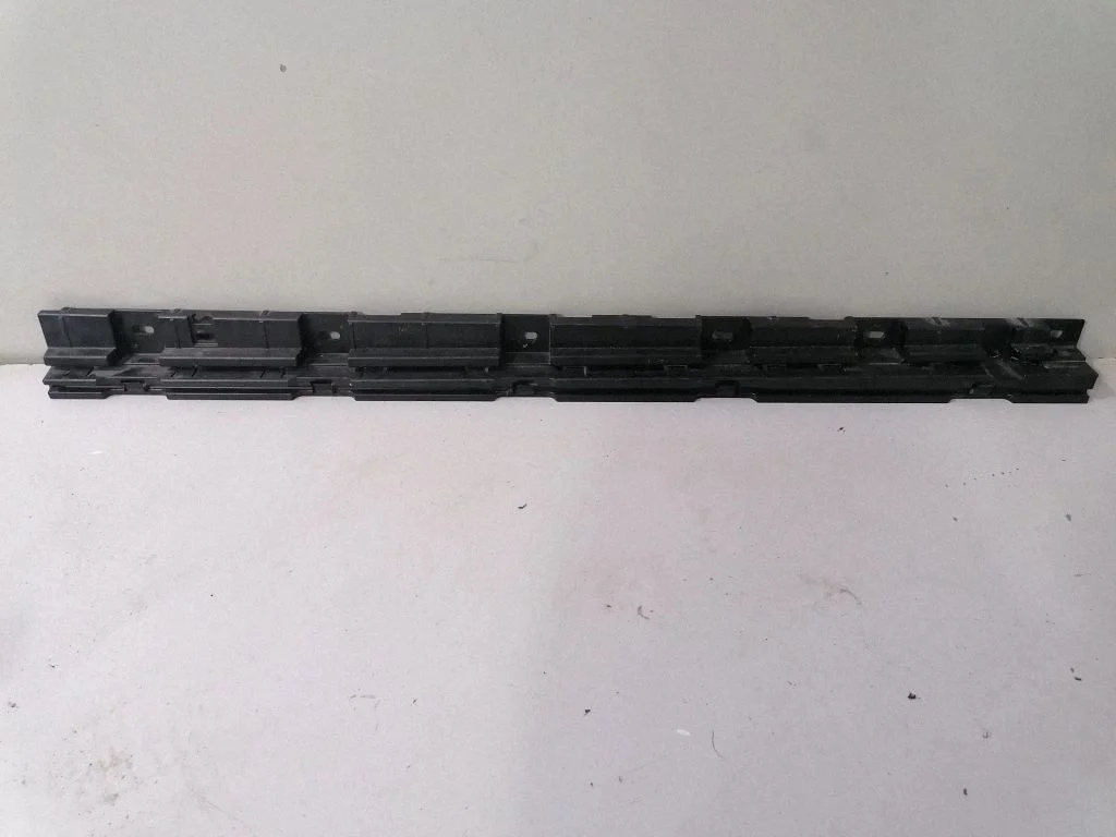 Część progu – BMW Seria 5 F10 F11 (2009-2016)