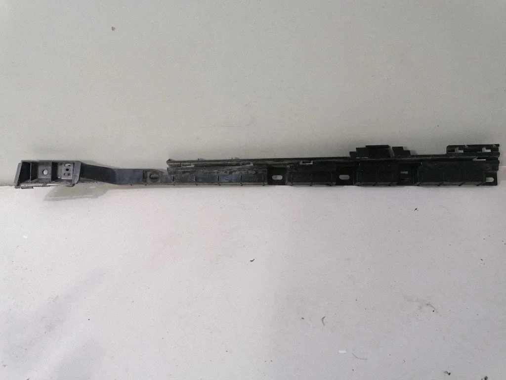 Sill/side skirt trim – BMW 7 Series F01 F02 F03 F04 (2008-2016)