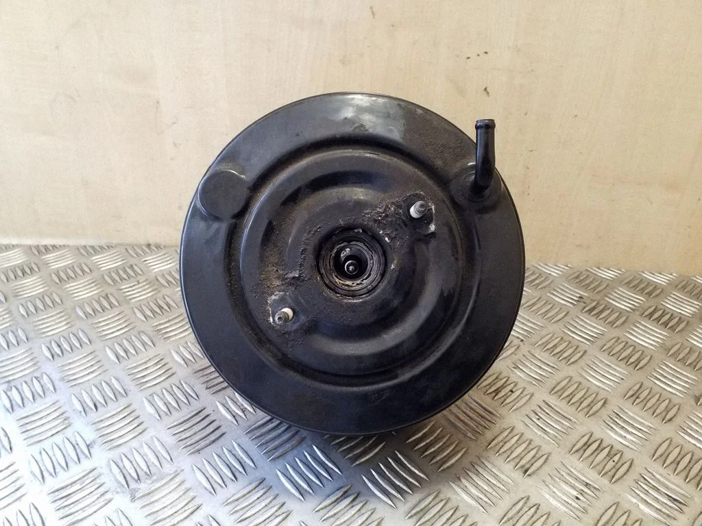 Brake booster G215T