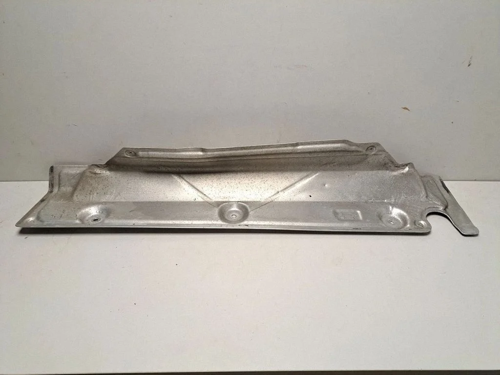 Exhaust heat shield – BMW X7 G07 (2018-)