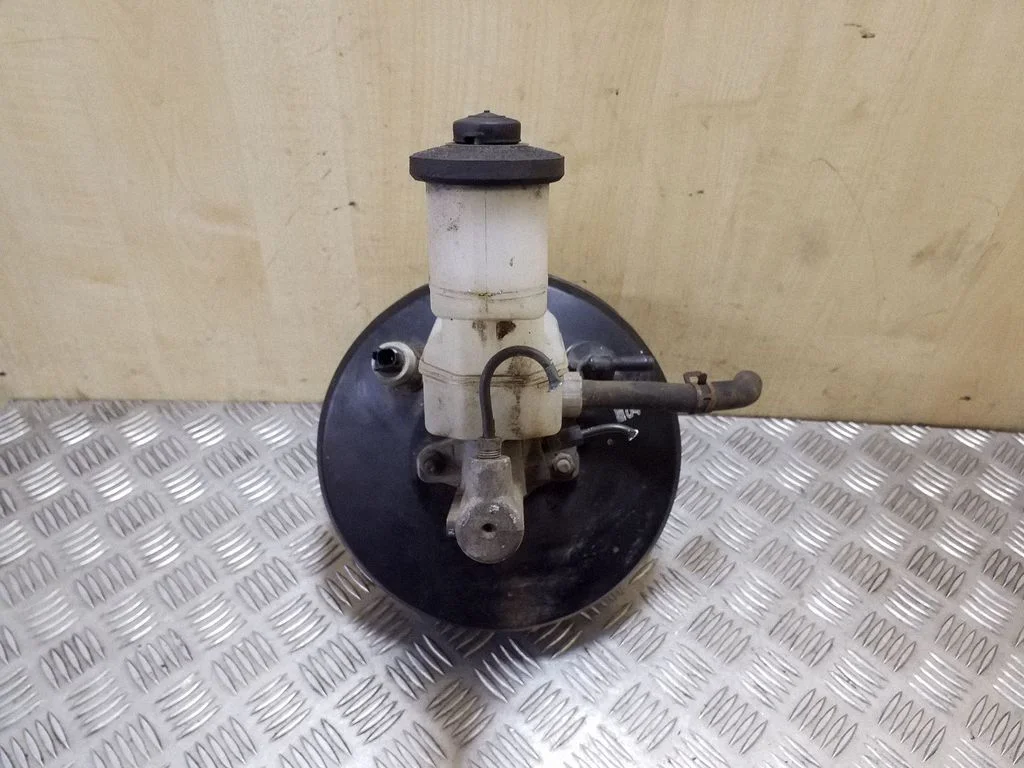 Brake booster 13101013930