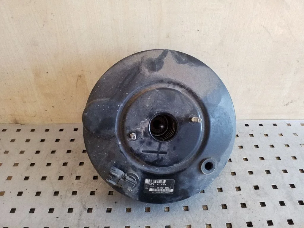 Brake booster P31362928
