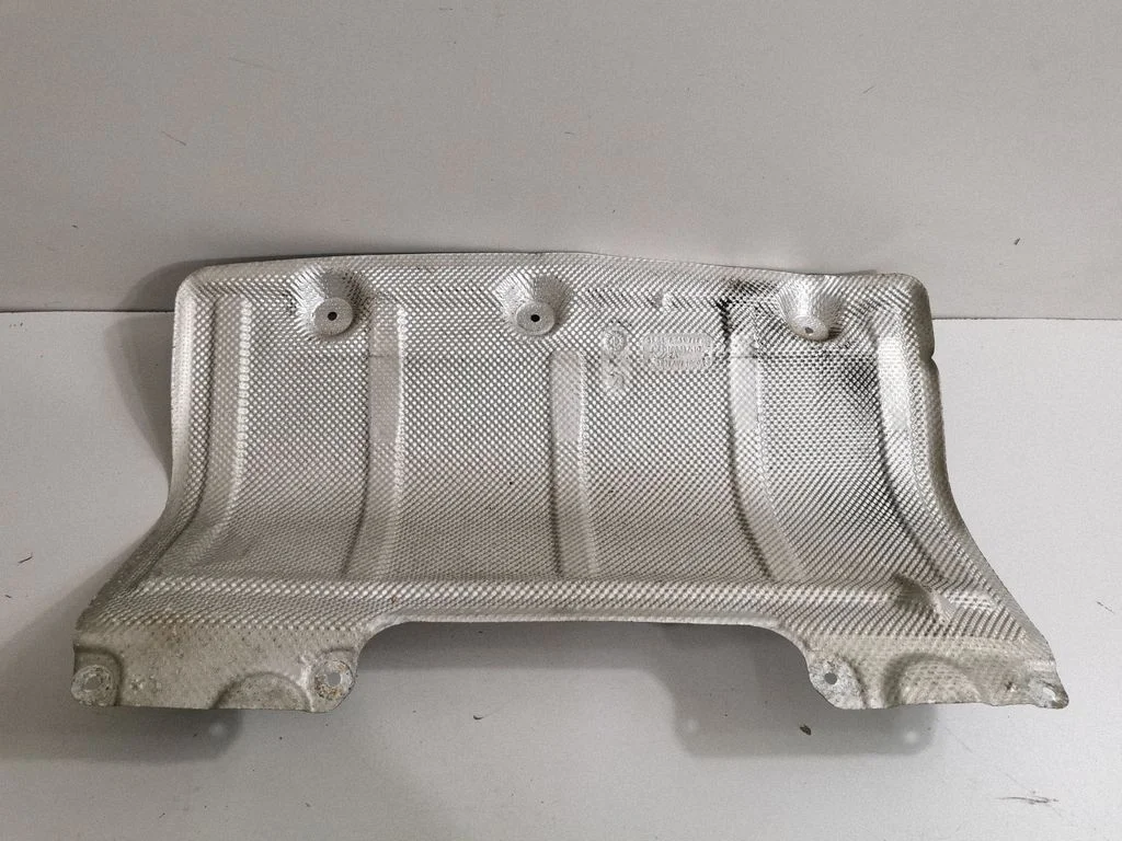 Mootori soojusisolatsioon (kuumakaitse) – BMW 3-seeria F30 F35 F31 (2012-2018)