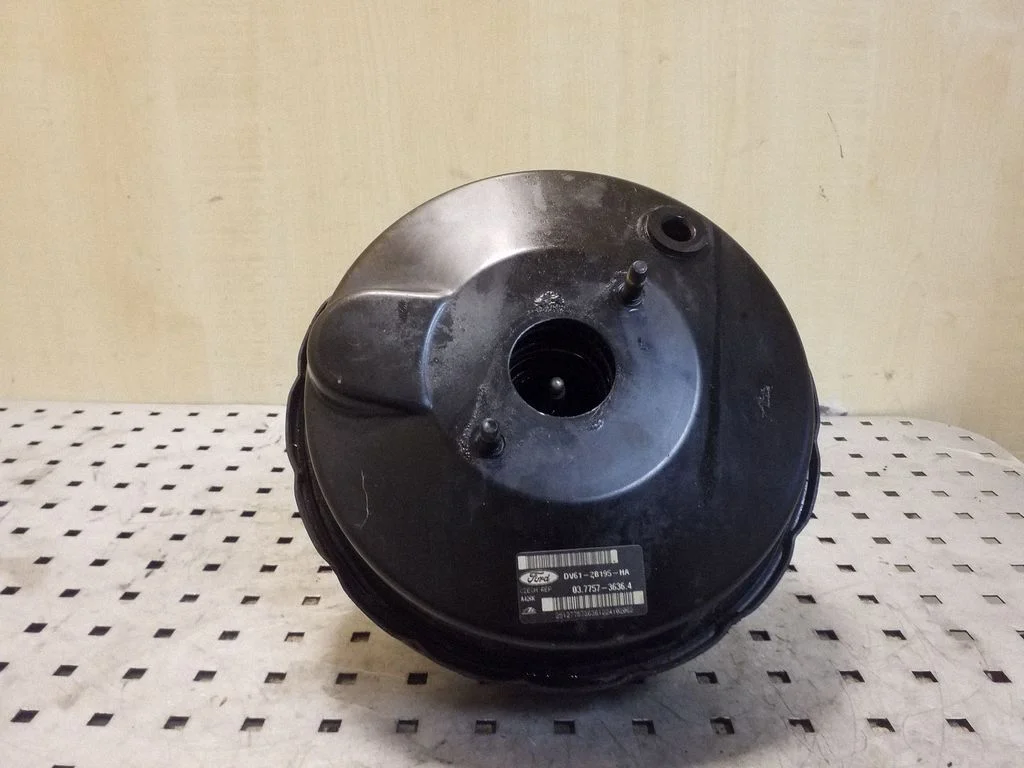 Brake booster – Ford Kuga II (2013-2019)