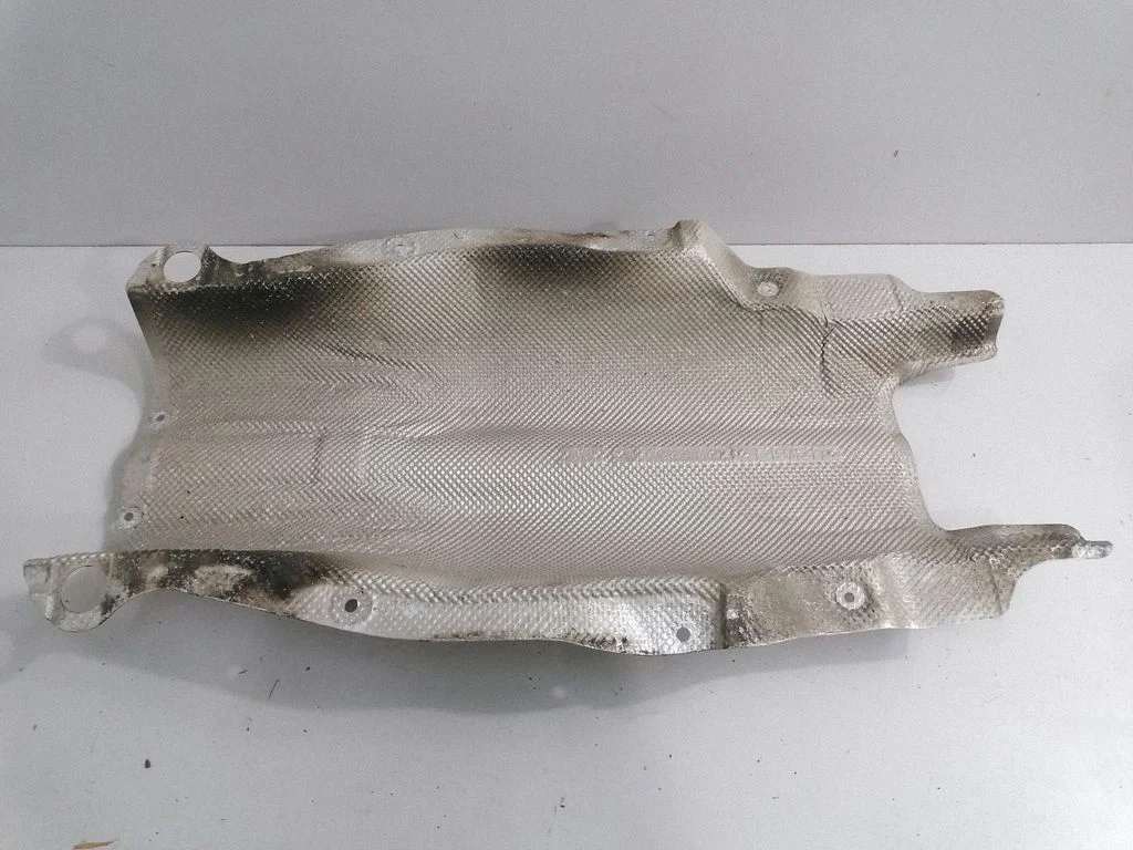 Heat shield in engine bay – BMW 5 Series F10 F11 (2009-2016)