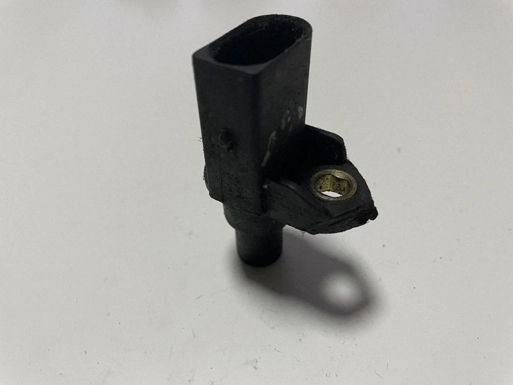 Camshaft vanos timing valve – BMW 5 Series E60 E61 (2004-2010)